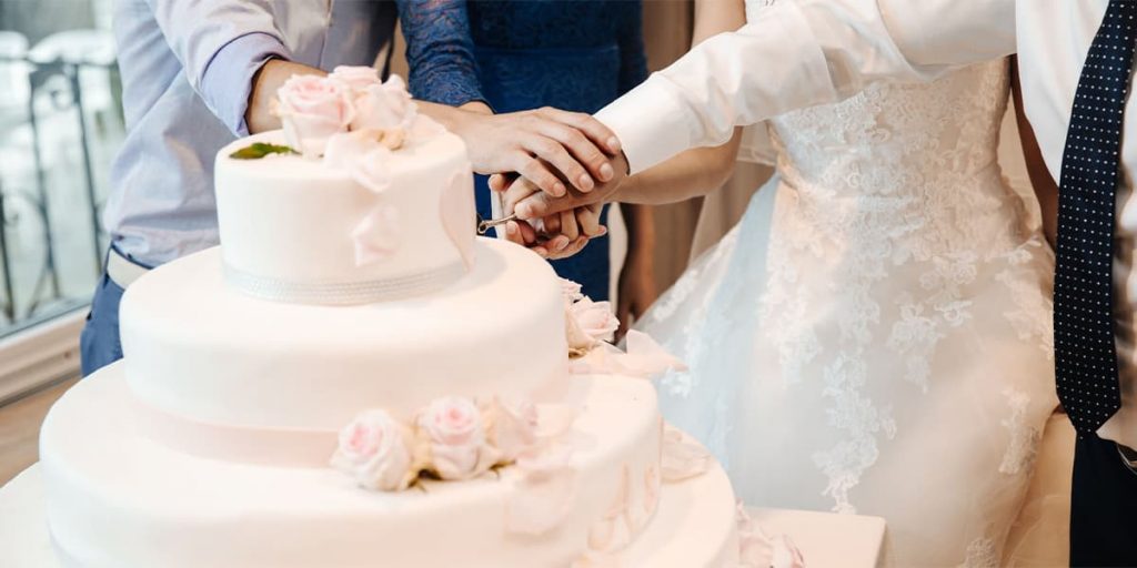 Learn These 9 Tips When Choosing A Wedding Cake